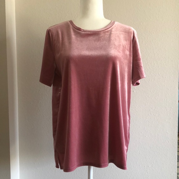 Velvet Tee - Picture 2 of 5